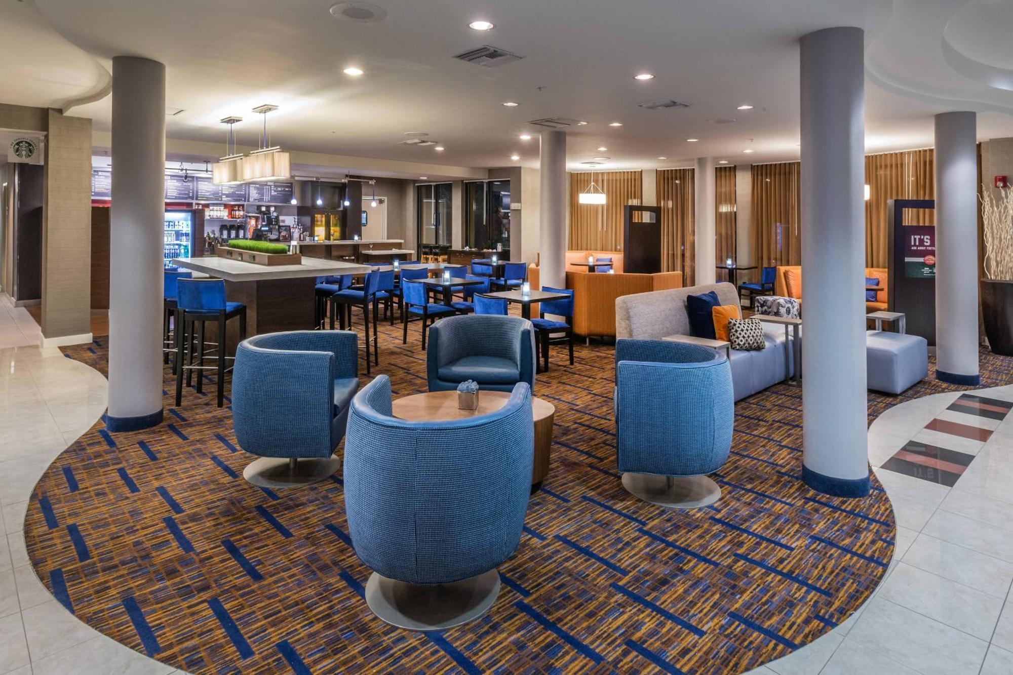 Courtyard By Marriott Панама-Сити Экстерьер фото